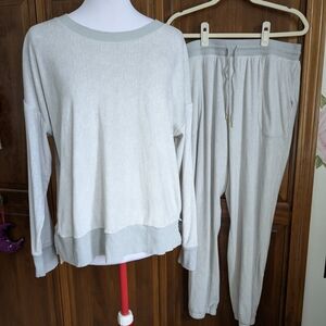 Secret Treasures Matching Gray Pajama Set